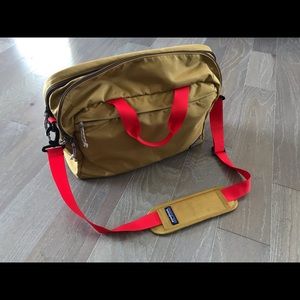 Patagonia Headway Brief 22L